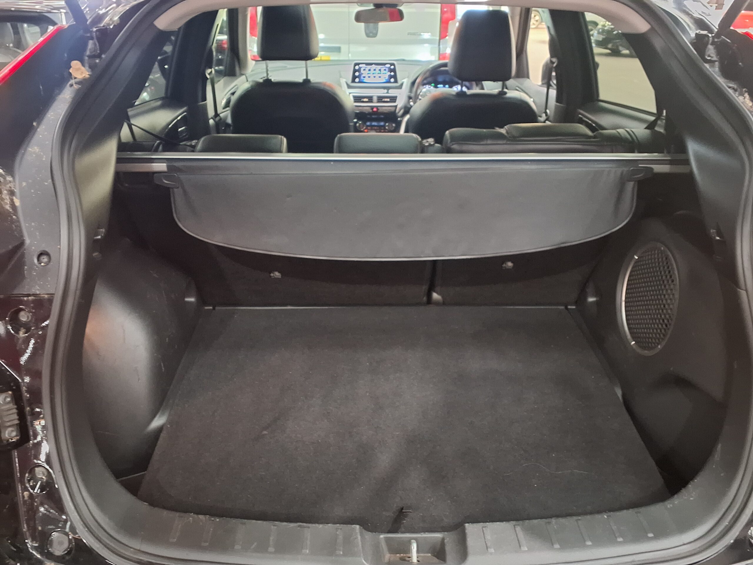 
								MITSUBISHI ECLIPSE CROSS 1.5 4 5dr CVT 4WD full									